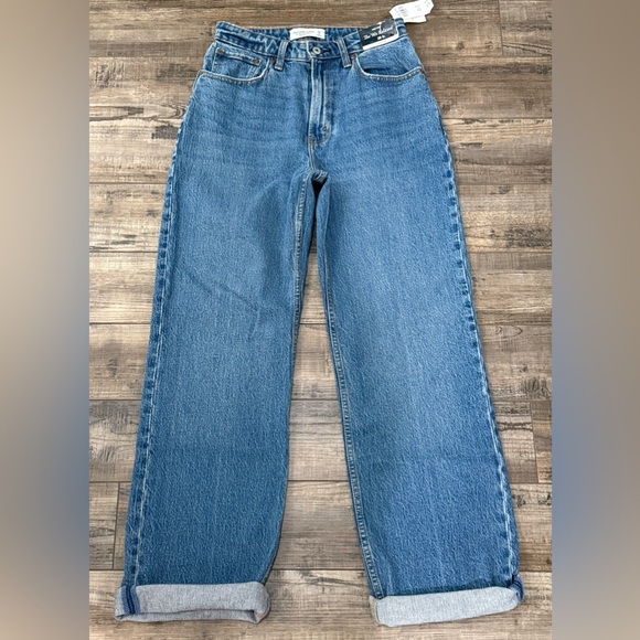 Abercrombie The 90’s Relaxed High-Rise Curve Love Jeans 28/6 Long - Picture 3 of 11